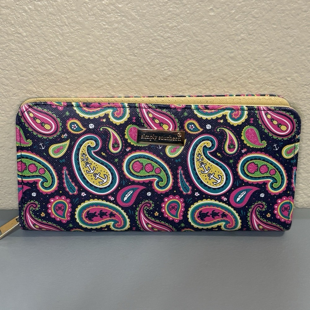 Simply Southern Turtle Paisley Quilted Pink Zip Around Wallet Card Storage Zip
